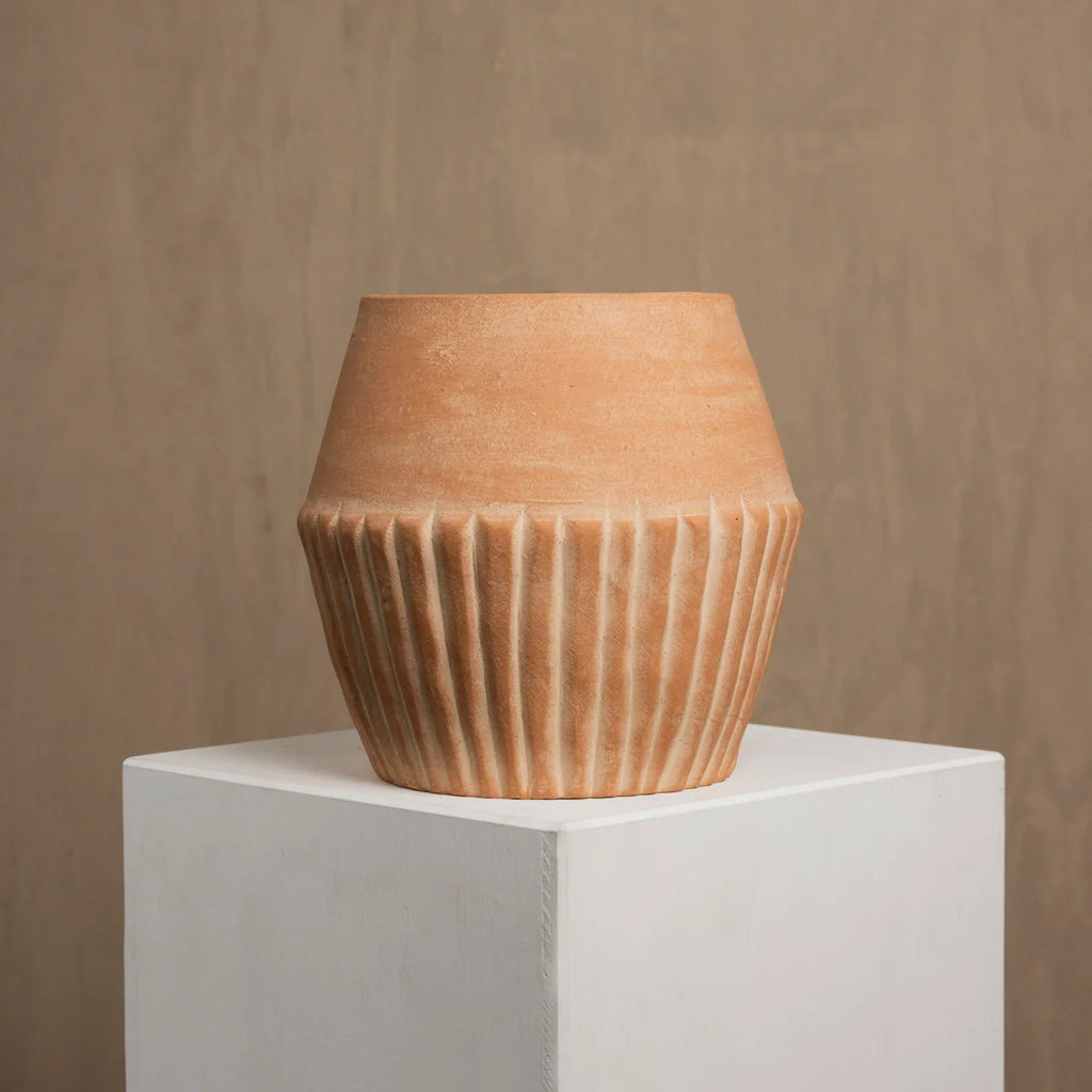 Valentina Planter - Freedom Ranch